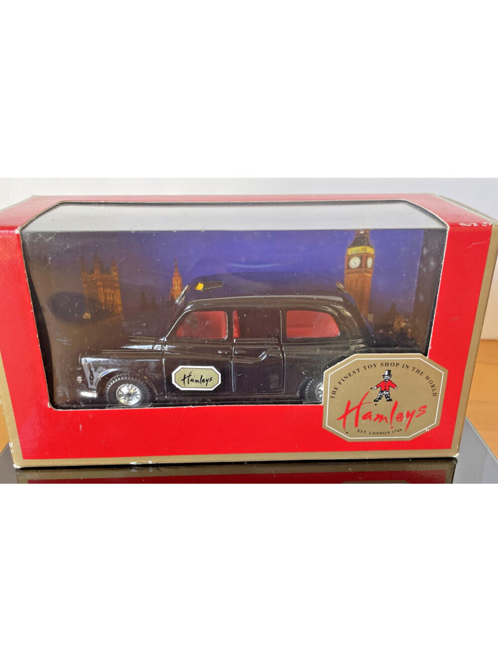 Official Hamleys of London Diecast Black Taxi Cab 1:36 Scale